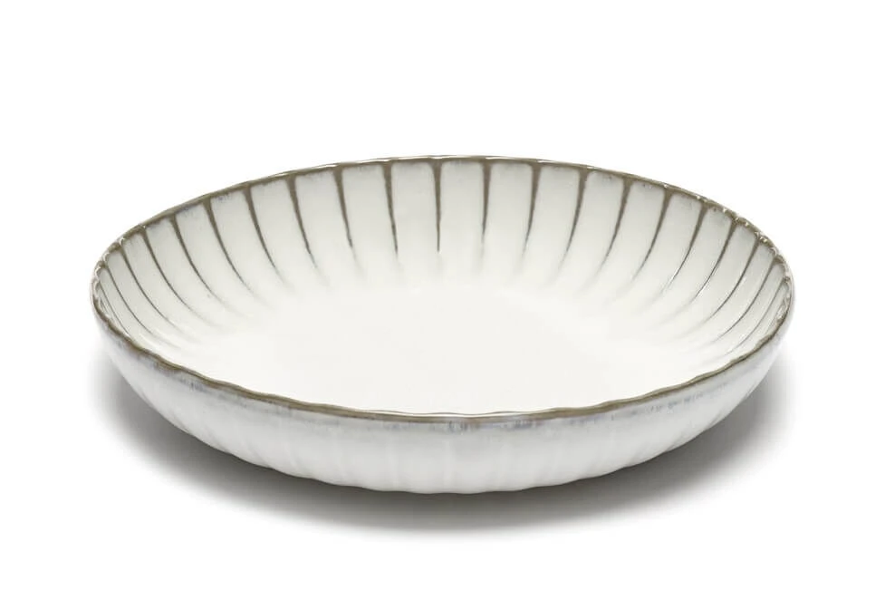 Serax INKU by Sergio Herman hoog bord M ø 23 cm h 4,5 cm aardewerk wit Serax INKU By Sergio Herman Hoog Bord M ø 23 Cm H 4,5 Cm Aardewerk Wit -Serax b5120244w 1