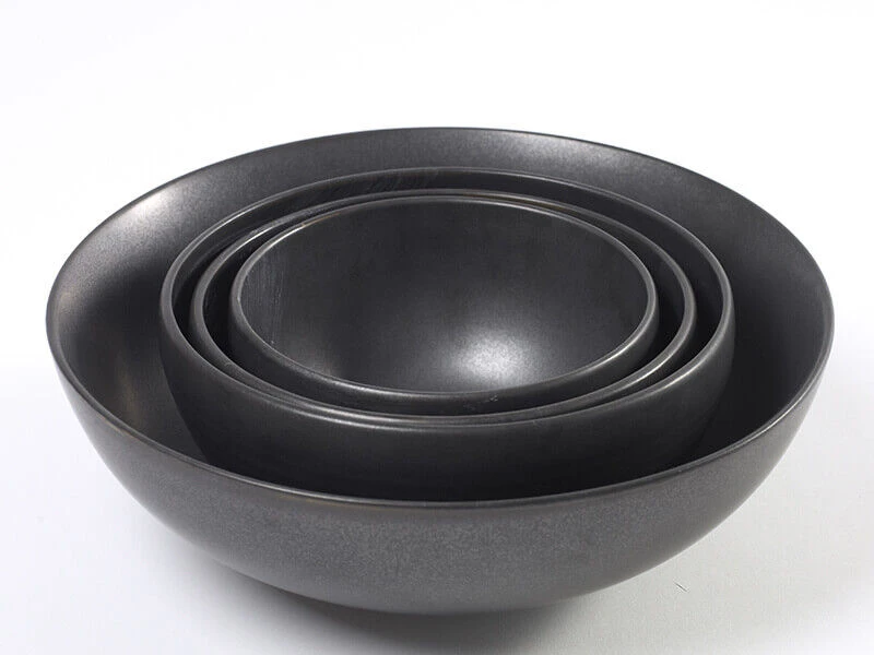 Serax Pure Kom ø 17.5 x h8 cm keramiek zwart Serax Pure Kom ø 17.5 X H8 Cm Keramiek Zwart -Serax serax pure kom m zwart 175 cm 1 1